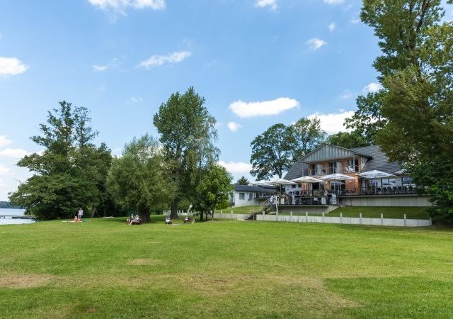 Villa-Meehr - Appartements barrierefrei am Bantikower See