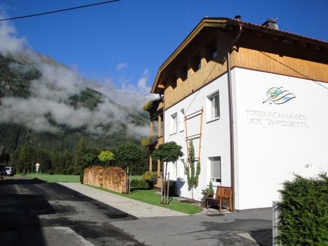 Ferienwohnungen 4 Jahreszeiten  Sommer in Längenfeld im Ötztal Tirol