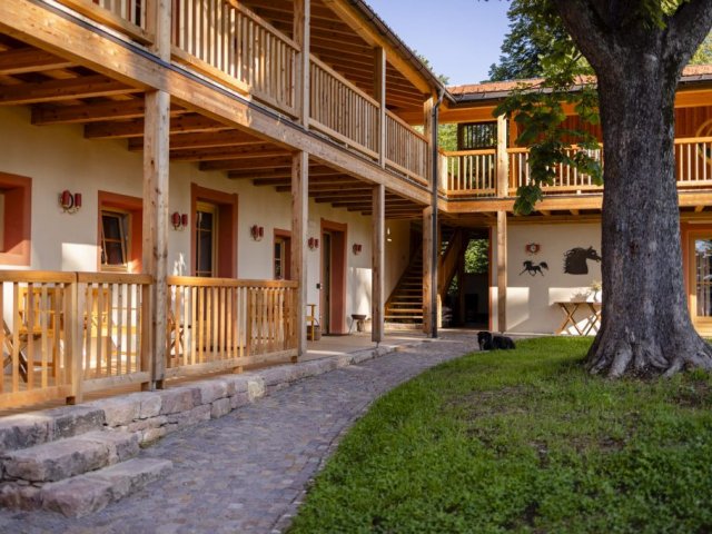 Haus Himmelfahrt 4 Ferienwohnungen in Südtirol Oberbozen barrierefrei